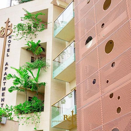 Roots Hotel Apartments อาบีจาน ภายนอก รูปภาพ